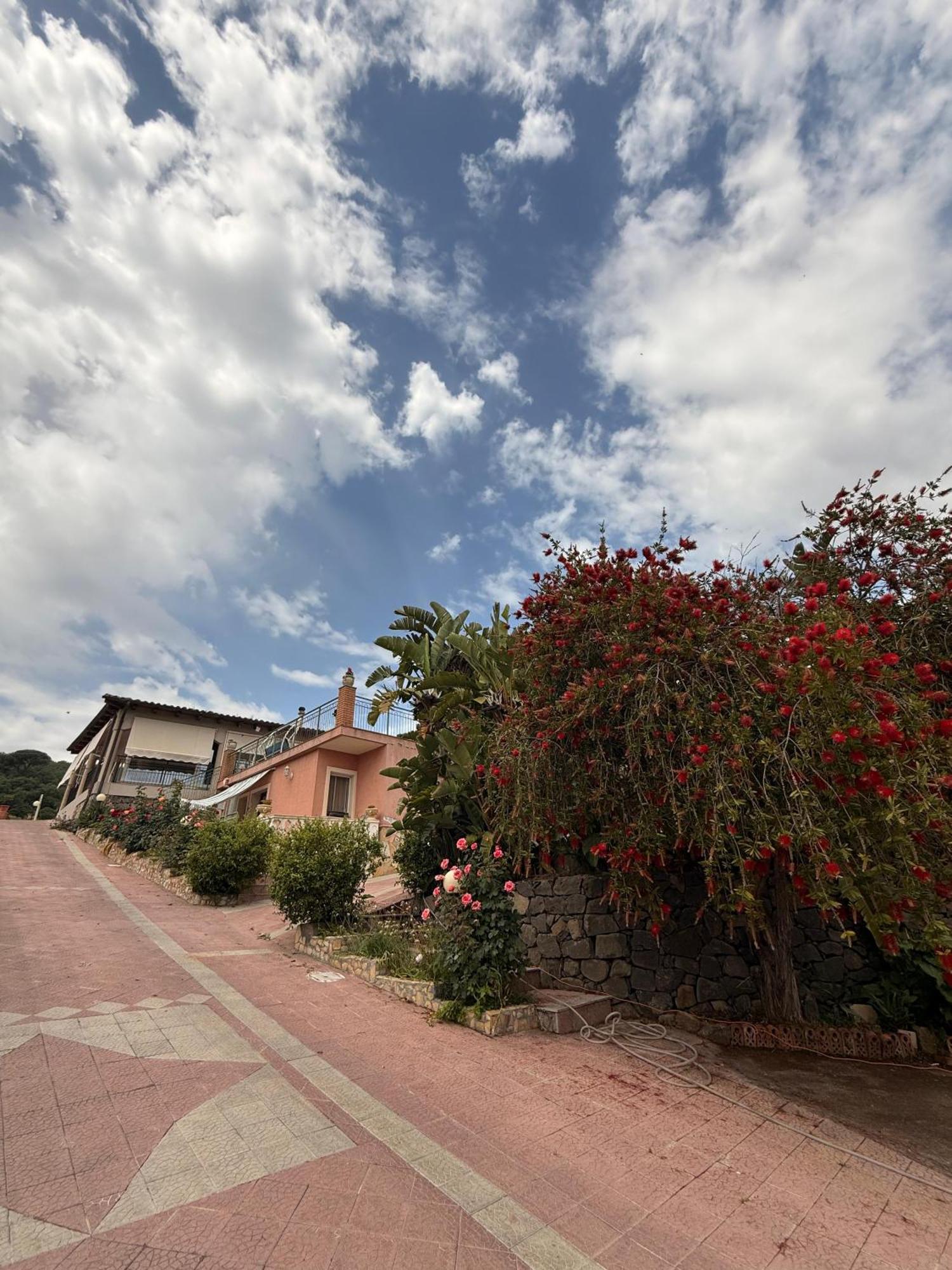 Villa Militello Nel Borgo Piu Bello Di Italia Del 2025 Militello in Val di Catania Buitenkant foto